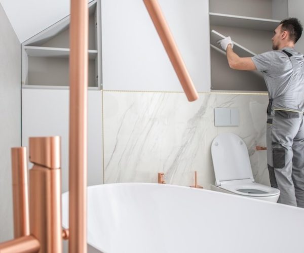 bathroom-storage-building-by-cau